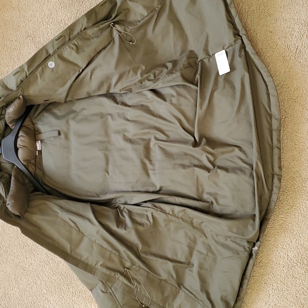 π Men's Puma Oversized Down Hooded Jacket - Picture 4 of 9